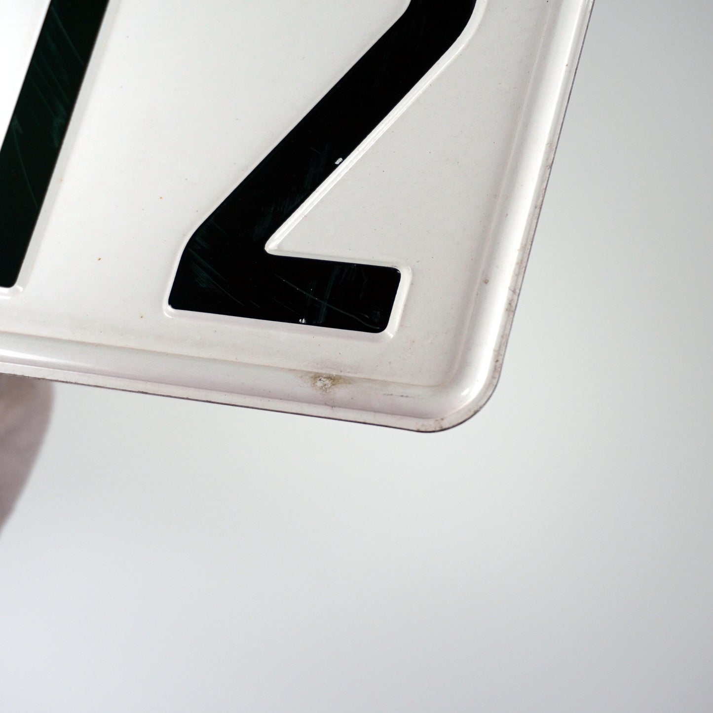 Genuine Decommissioned Japanese Vehicle Number Plate Set (Ta 712)