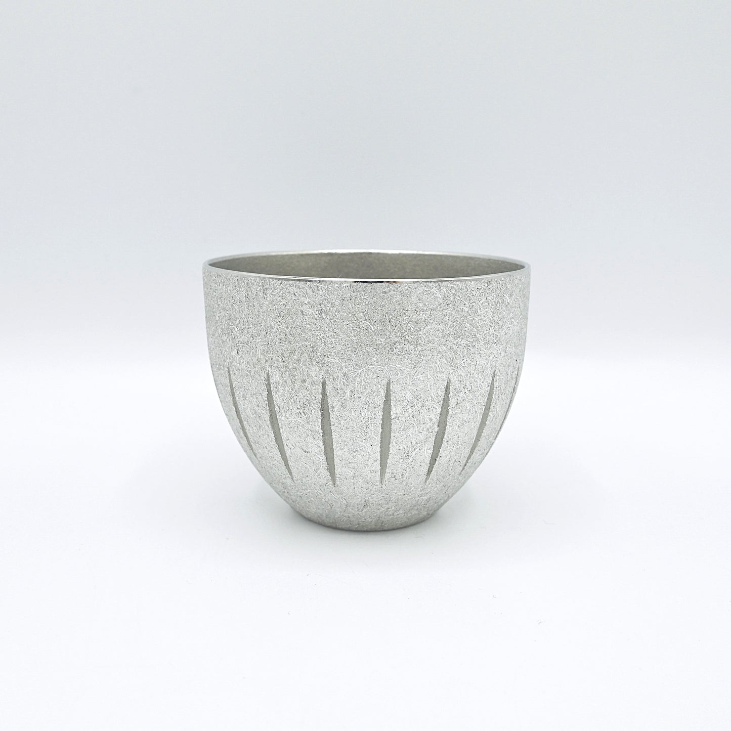茶酒器の原点 錫ぐい呑み